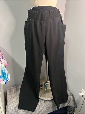 Cherokee iFlex Black Scrub Pants Size L Mid-Rise Straight Leg Pull-On Style